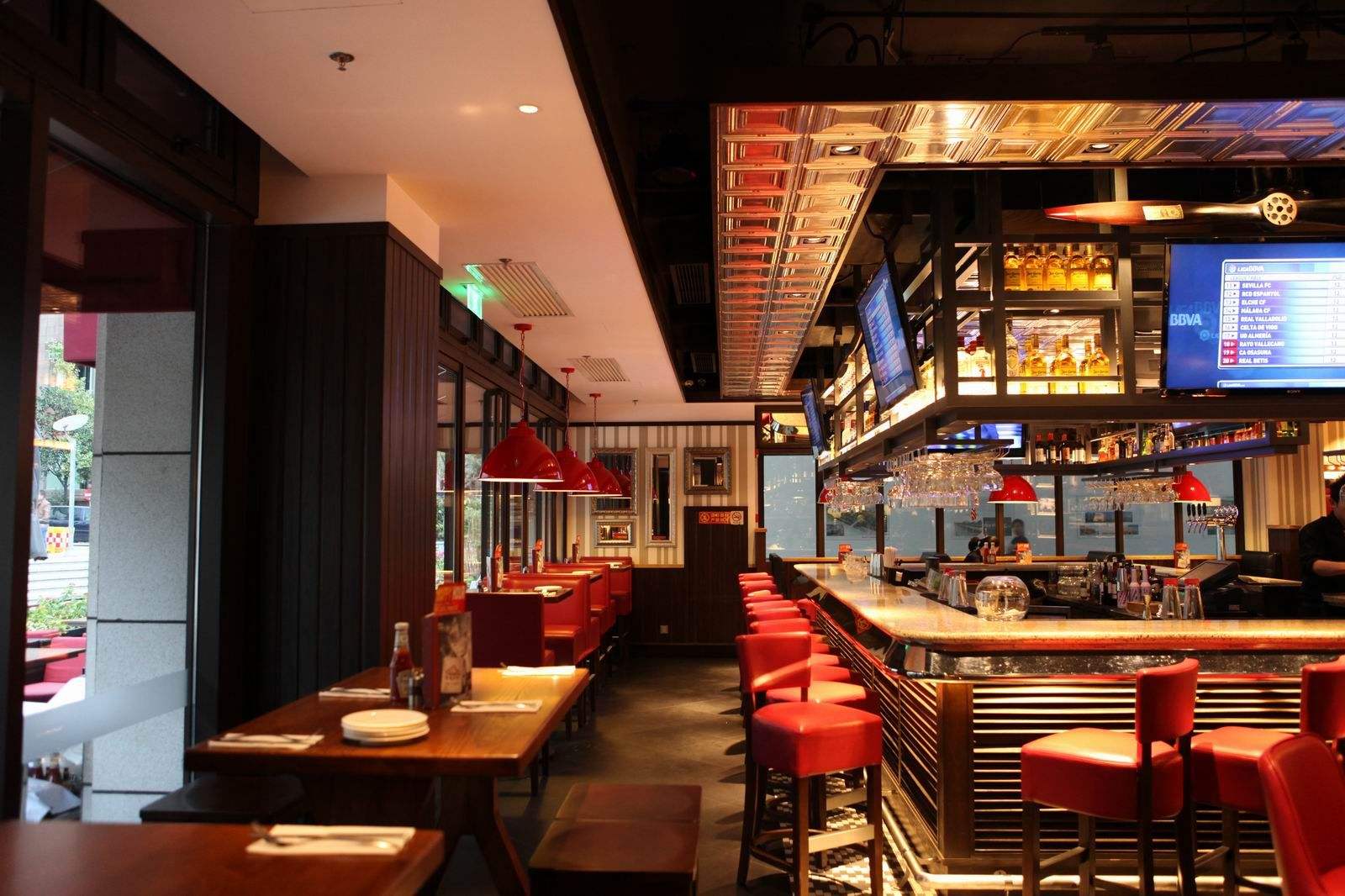 餐饮项目，收加盟费的都是骗子吗？你怎么看